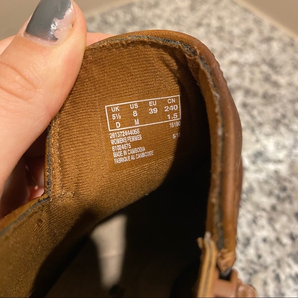 Clarks Women's Verona Trish Ankle Boot - Picture 6 of 8